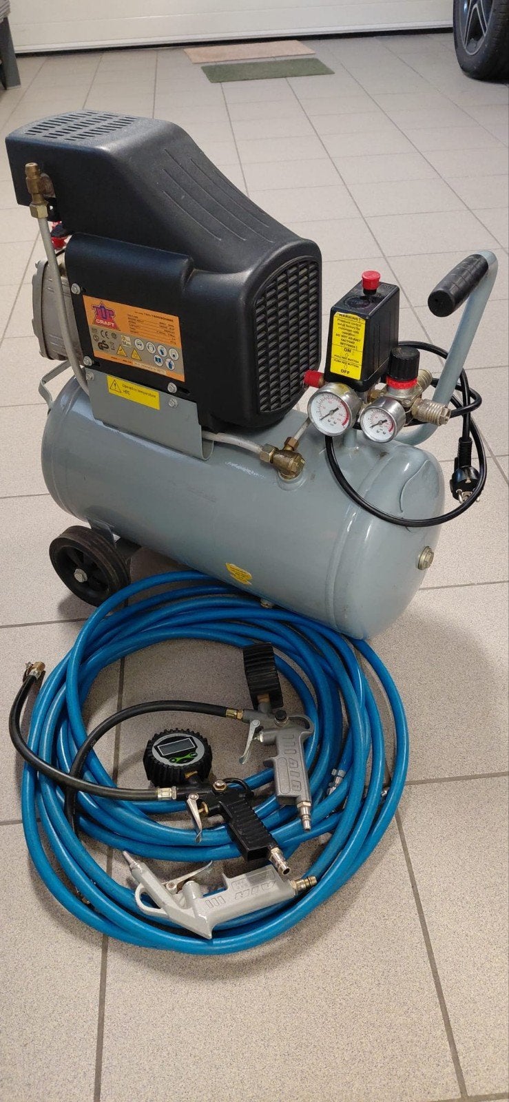 Compresseur d'air, Bricolage & Construction, Moins de 25 litres, Enlèvement, 200 à 400 litres/min, Utilisé