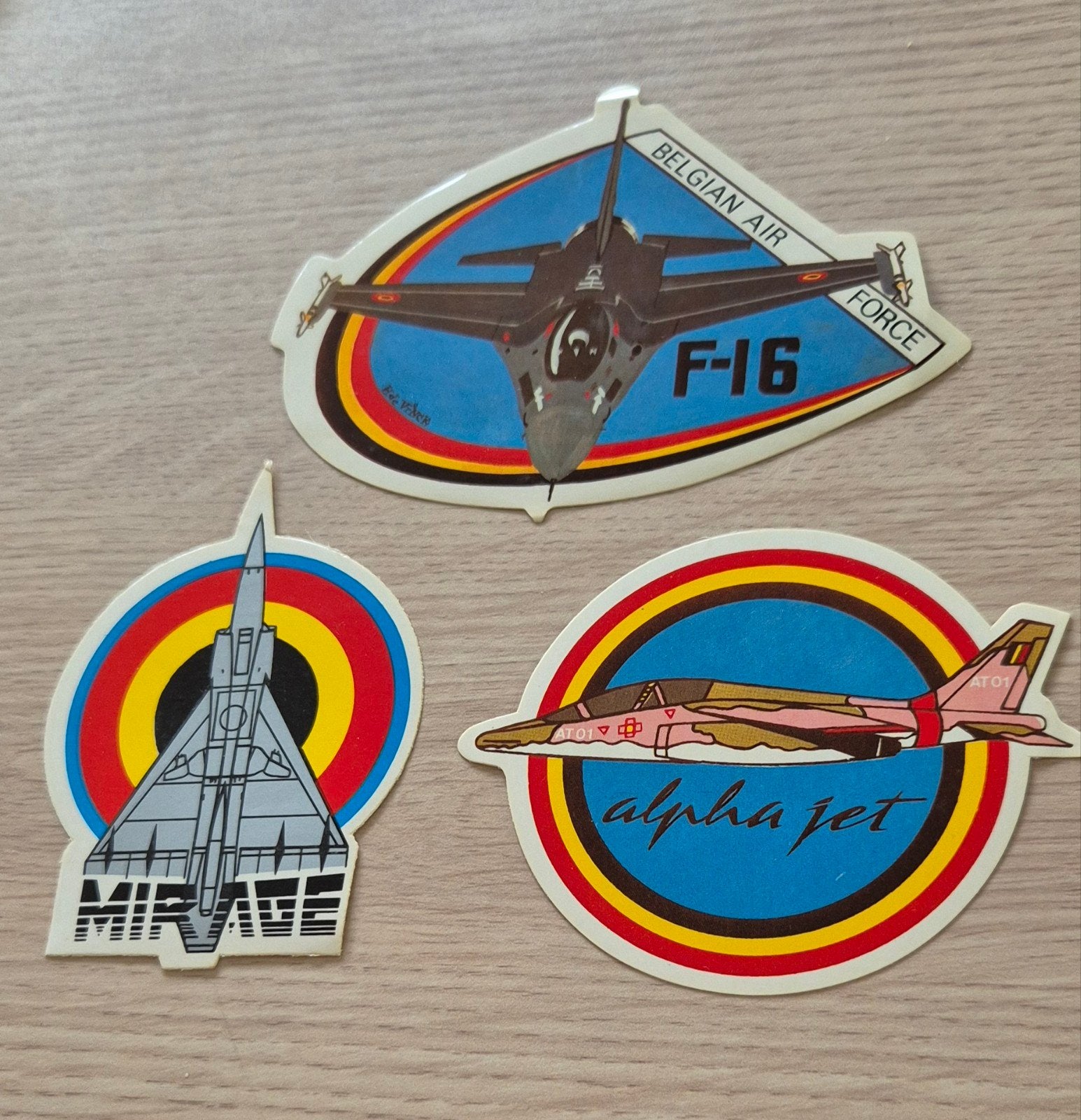 3 Vintage Stickers Belgische Luchtmacht, Enlèvement