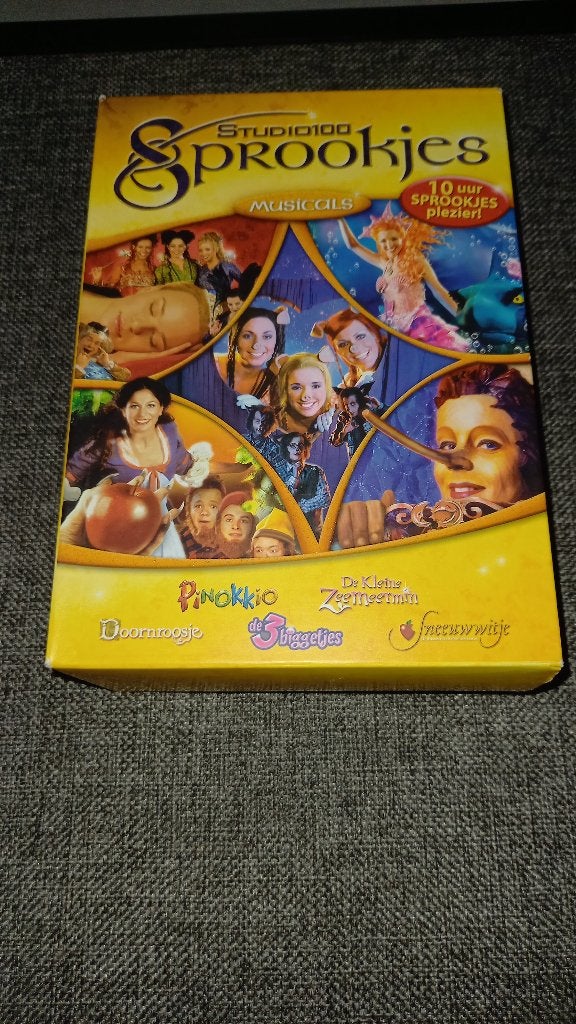 DVD Box Studio 100 Sprookjes, Ophalen of Verzenden, Gebruikt, Sprookjes, Verzamelbox