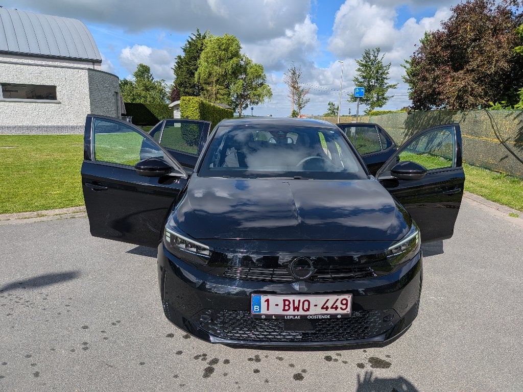 Opel corsa GS 1.2 benzine 2023, Auto's, Opel, Voorwielaandrijving, Stof, 1199 cc, Zwart