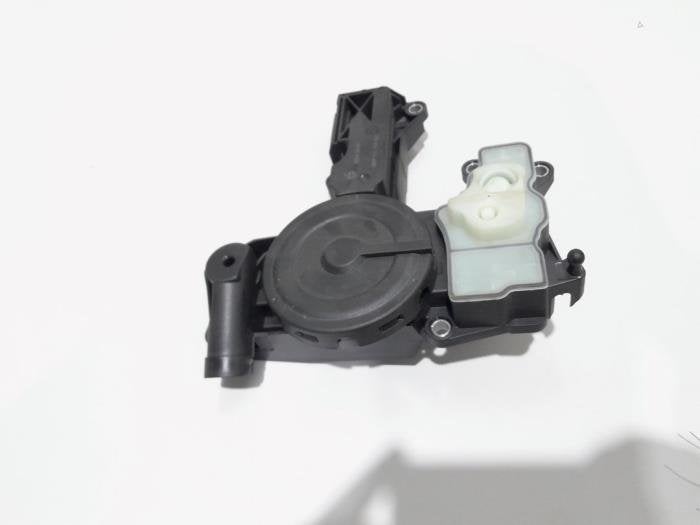 Carterventilatie van een Audi A4, 12 maanden garantie, -, -, Nieuw