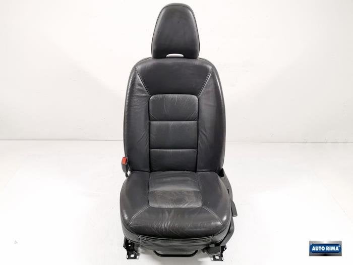 Siège gauche d'un Volvo V70, -, 3 mois de garantie, -, -