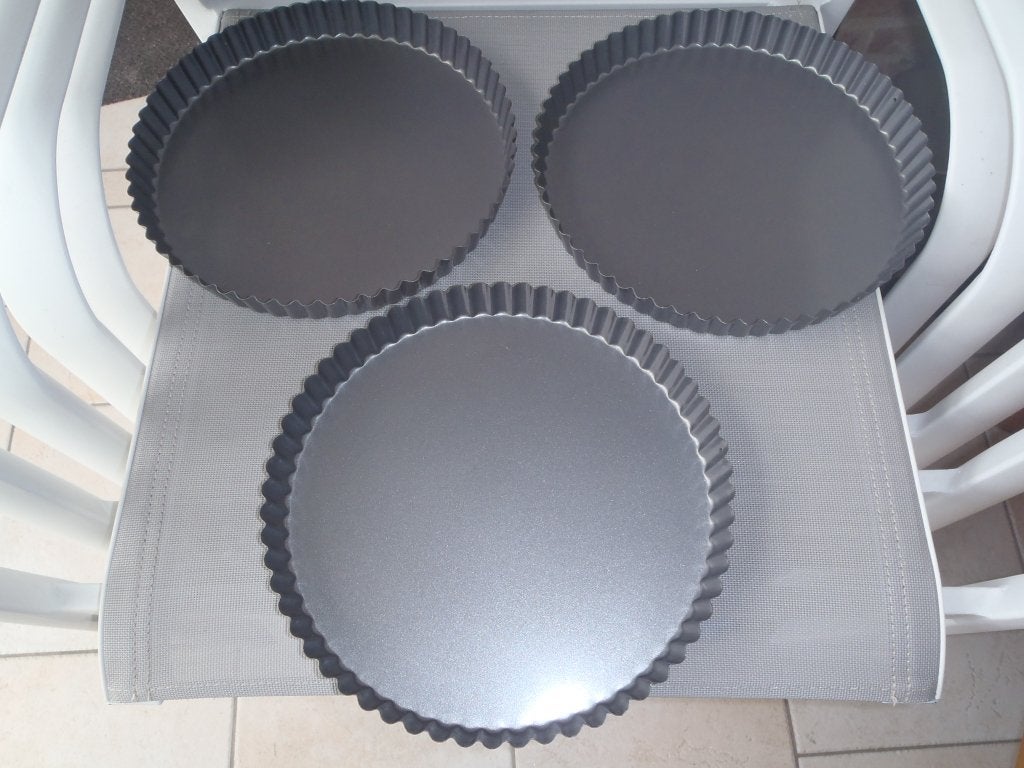 Moules à tarte canelé diamètre 24 cm, Maison & Meubles, Enlèvement ou Envoi, Neuf, Autres types