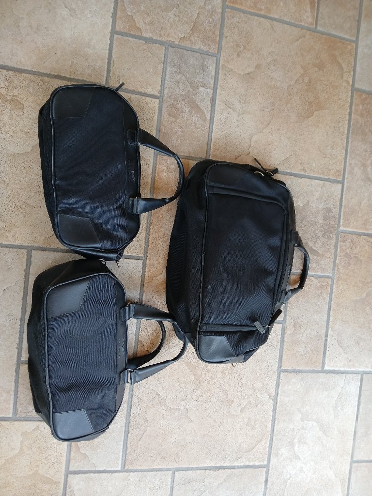 Sacs originaux Honda Goldwing GL1800 Tour 2018-2026, Motos, Enlèvement ou Envoi, Utilisé