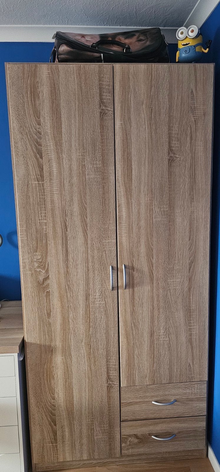 Ruime kledingkast met legplanken, hangrek & 2 lades, Ophalen