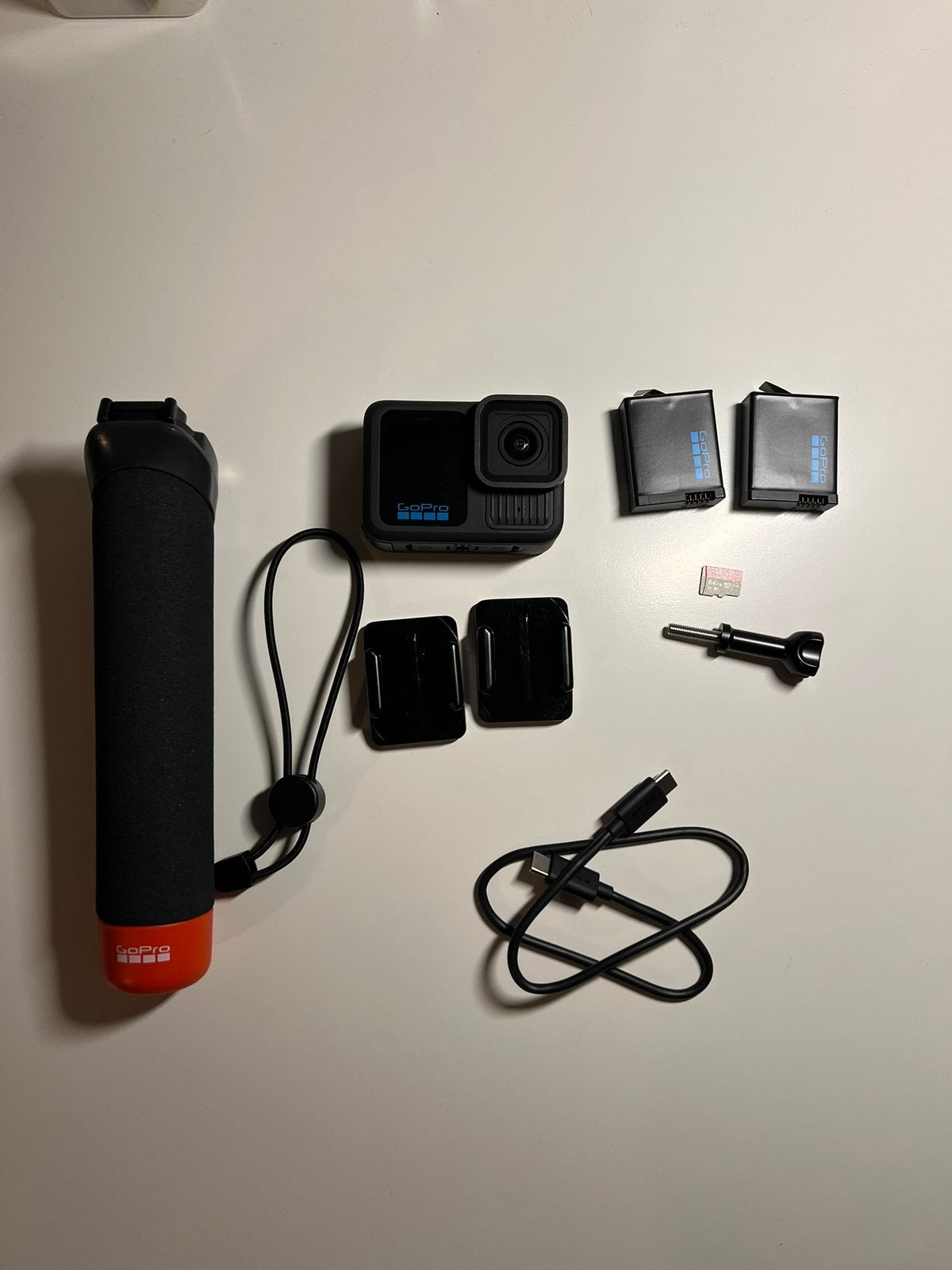 GoPro HERO 13 plus accessoires, Enlèvement ou Envoi, Comme neuf, GoPro