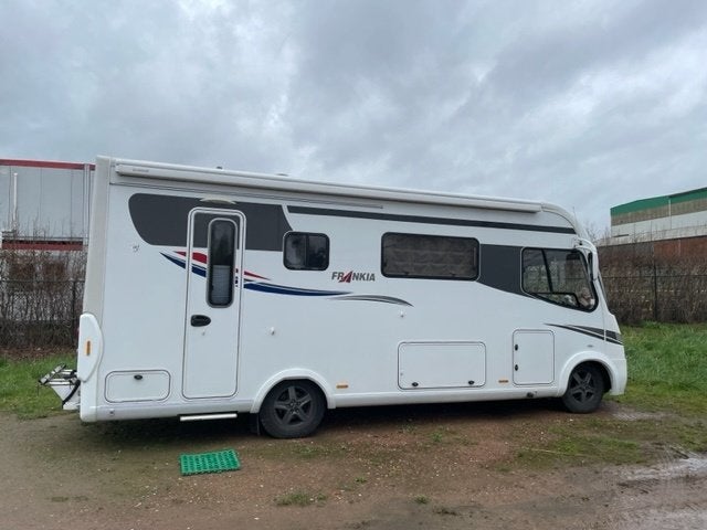 motorhome bescherm hoes te koop, Particulier, 7 tot 8 meter