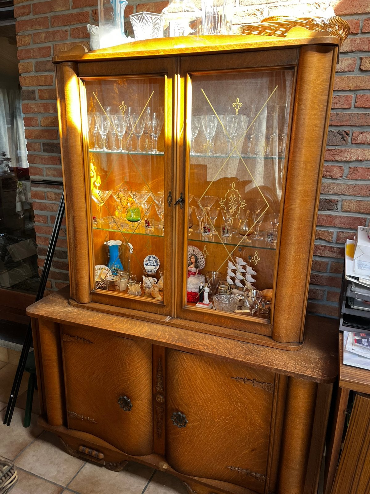Vintage kast, 100 jaar oud, nog in goede staat, Enlèvement, Utilisé, Chêne