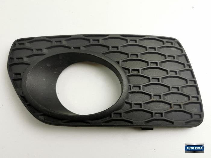 Plaque de protection feu antibrouillard gauche d'un Volvo XC, -, 3 mois de garantie, -, -