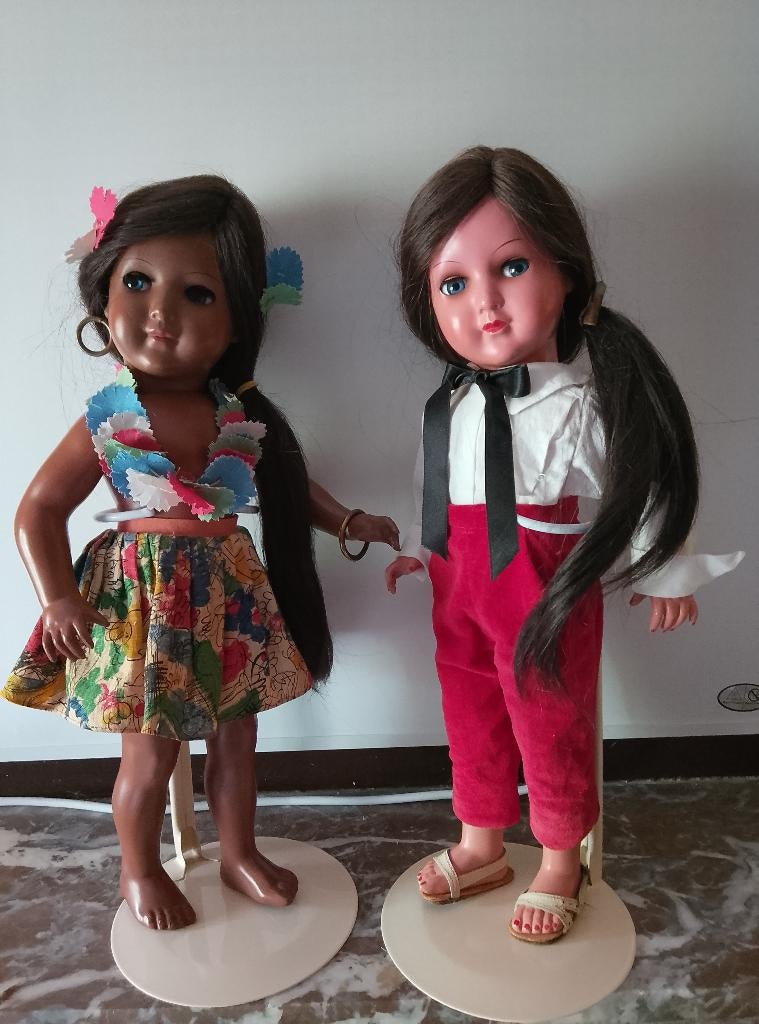 Prachtige vintage Schildkrot poppen Manuela en Yvonne, Ophalen, Gebruikt, Pop