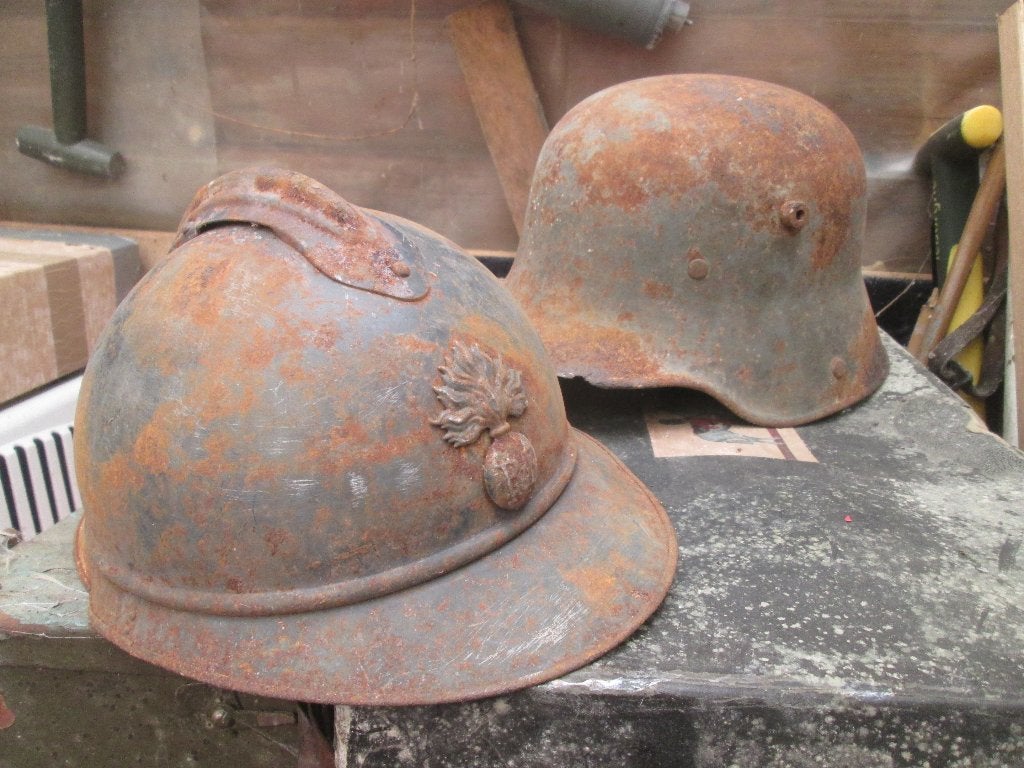 schuurvondst Franse helm met binnenwerk zeer nette staat., Verzamelen, Ophalen of Verzenden