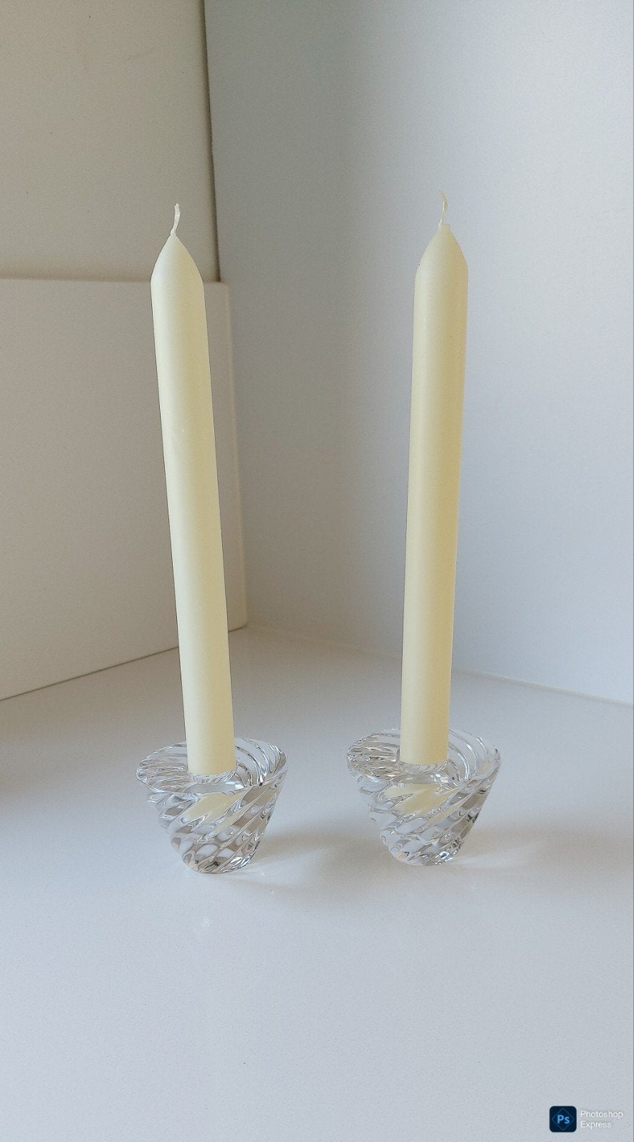 Paar vintage glazen kandelaars met gedraaid spiraalmotief –, Ophalen of Verzenden, Glas
