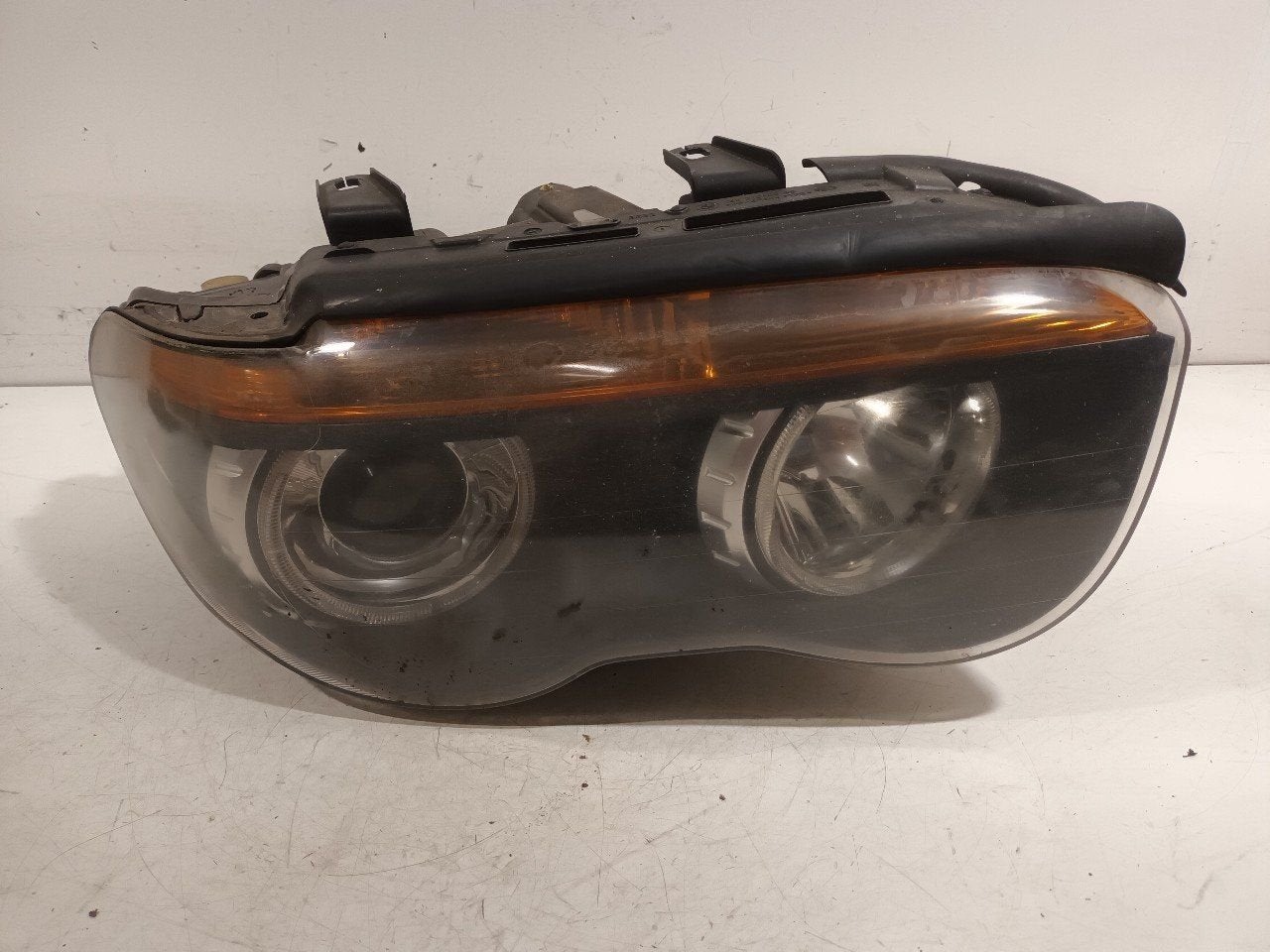 Koplamp rechts BMW 7 serie, Onderdelen@venauto.nl, Van der Ven Autorecycling B.V., Gebruikt, Ettenseweg 76, 4706 PB Roosendaal, The Netherlands