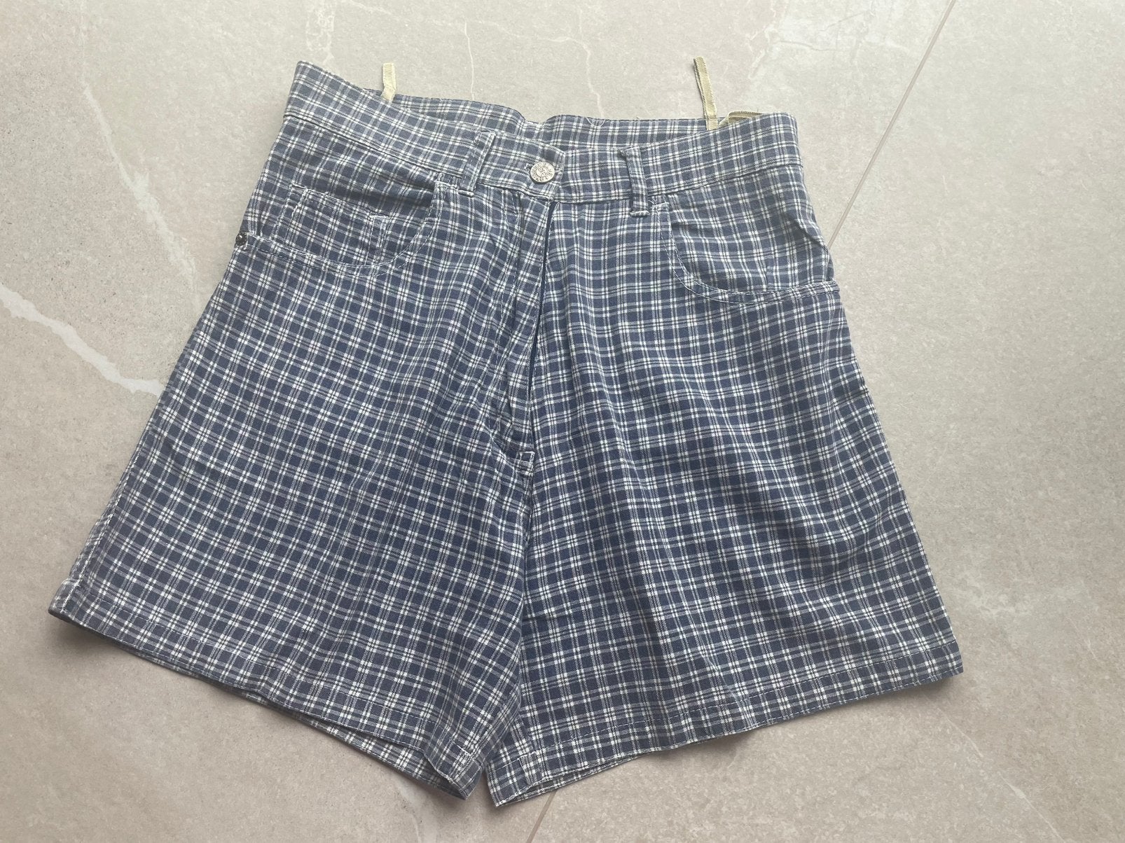 Short, maat medium, blue engine, Kleding | Dames, Broeken en Pantalons, Maat 38/40 (M), Kort, Blauw, Ophalen of Verzenden