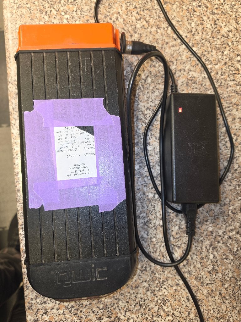 522 watt geteste qwic accu inc lader, Fietsen en Brommers, Zo goed als nieuw