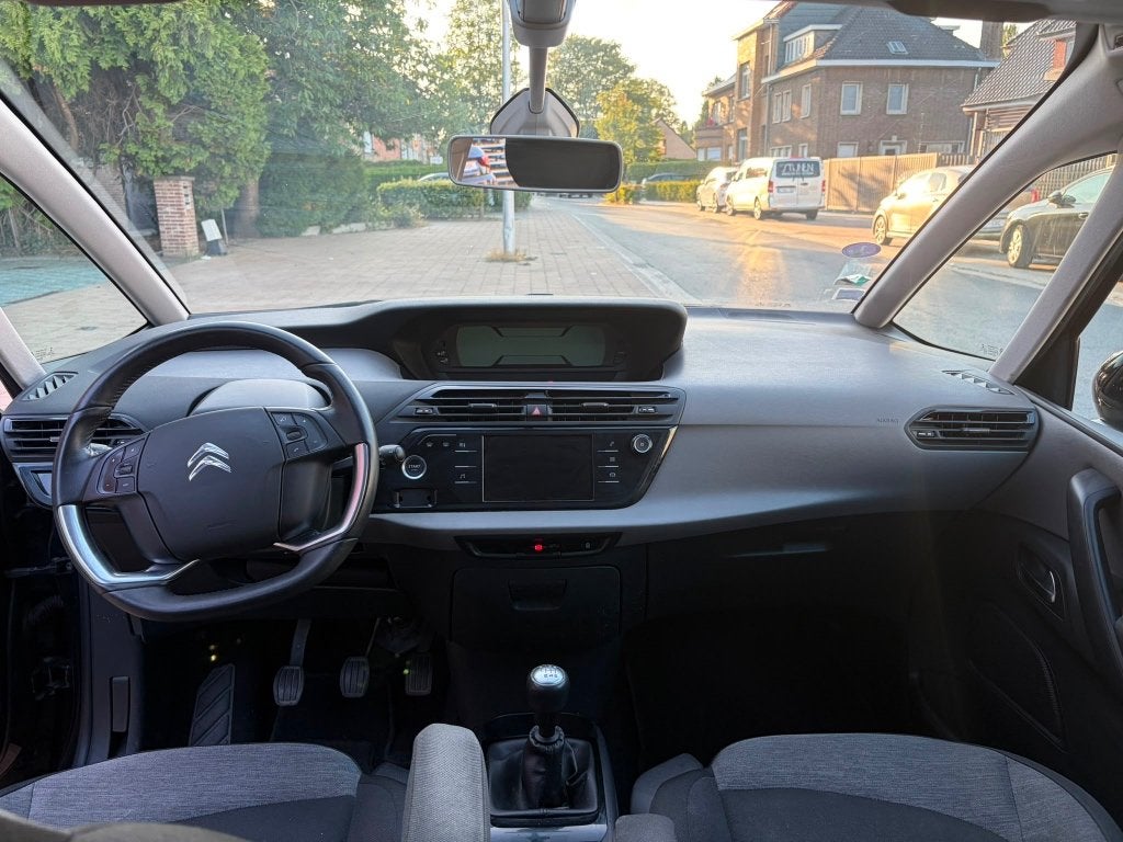 Citroën C4 Picasso C4 Picasso 1.2 PureTech Attraction S, Auto's, Voorwielaandrijving, Euro 6, 1199 cc, Electronic Stability Program (ESP)