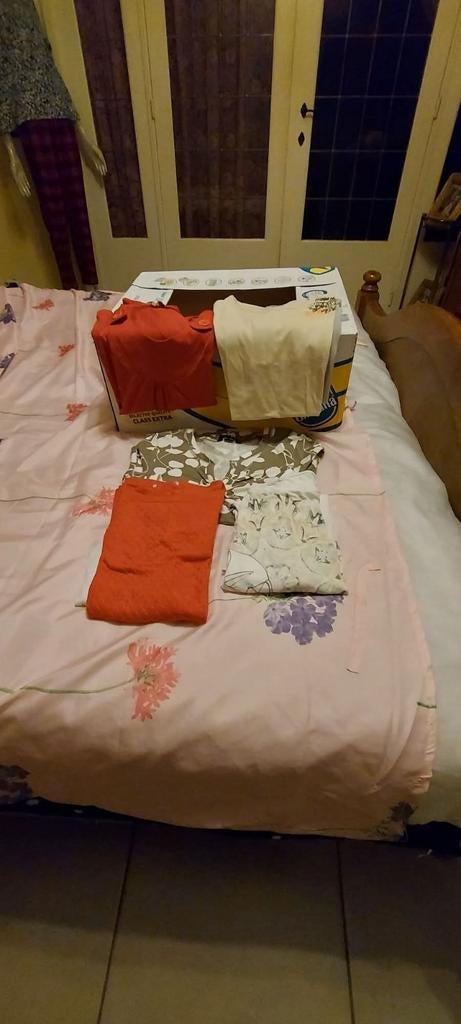 Vend lots de vètements femme prix 95 euros, Kleding | Dames, Kledingrekken