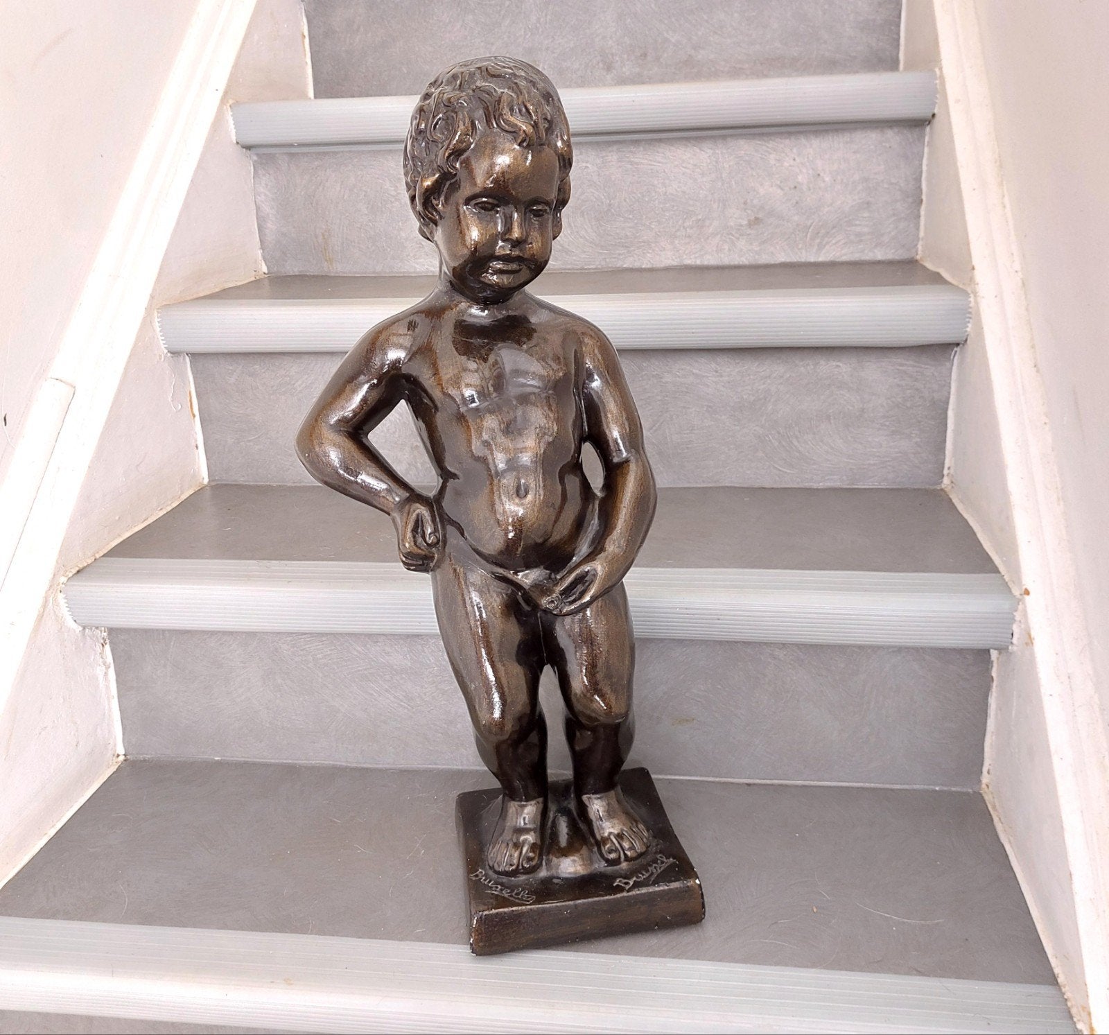 Manneken-pis de Bruxelles statue fontaine, Enlèvement ou Envoi