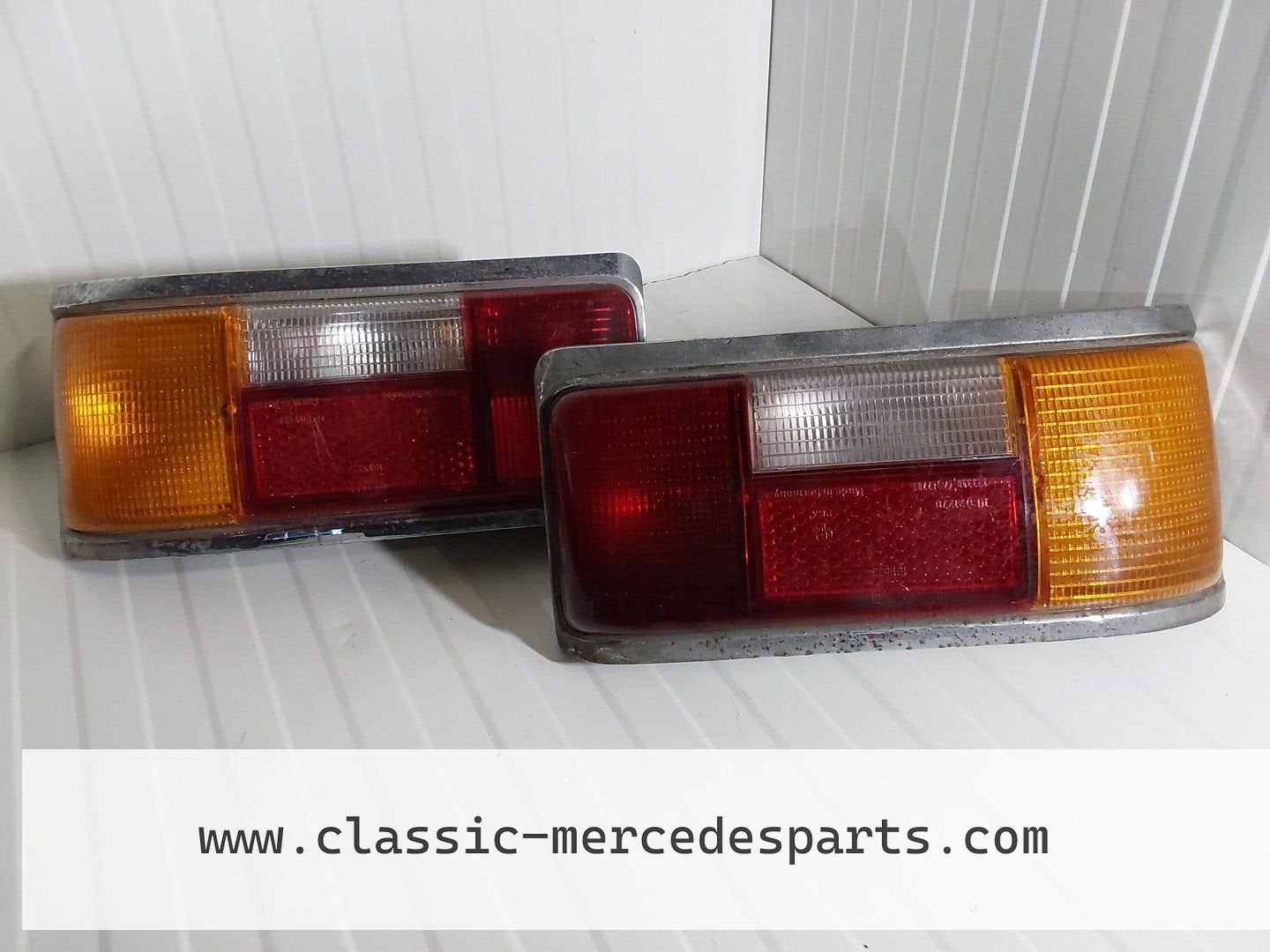 Mercedes achterlichten W114 115 links en rechts, Utilisé, -, -, Enlèvement ou Envoi