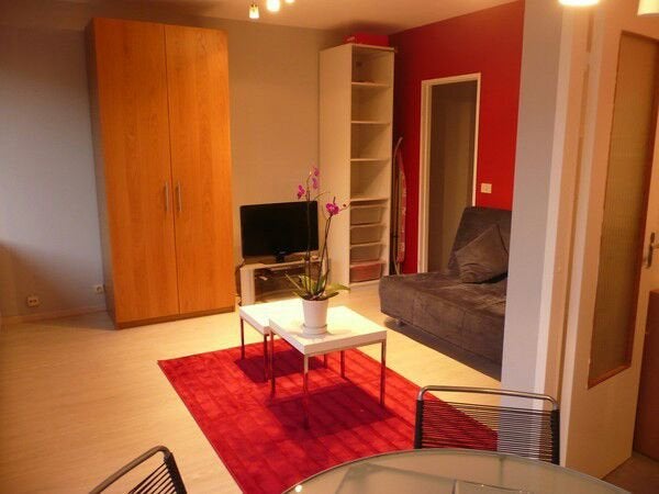 Studio quartier européen, Immo