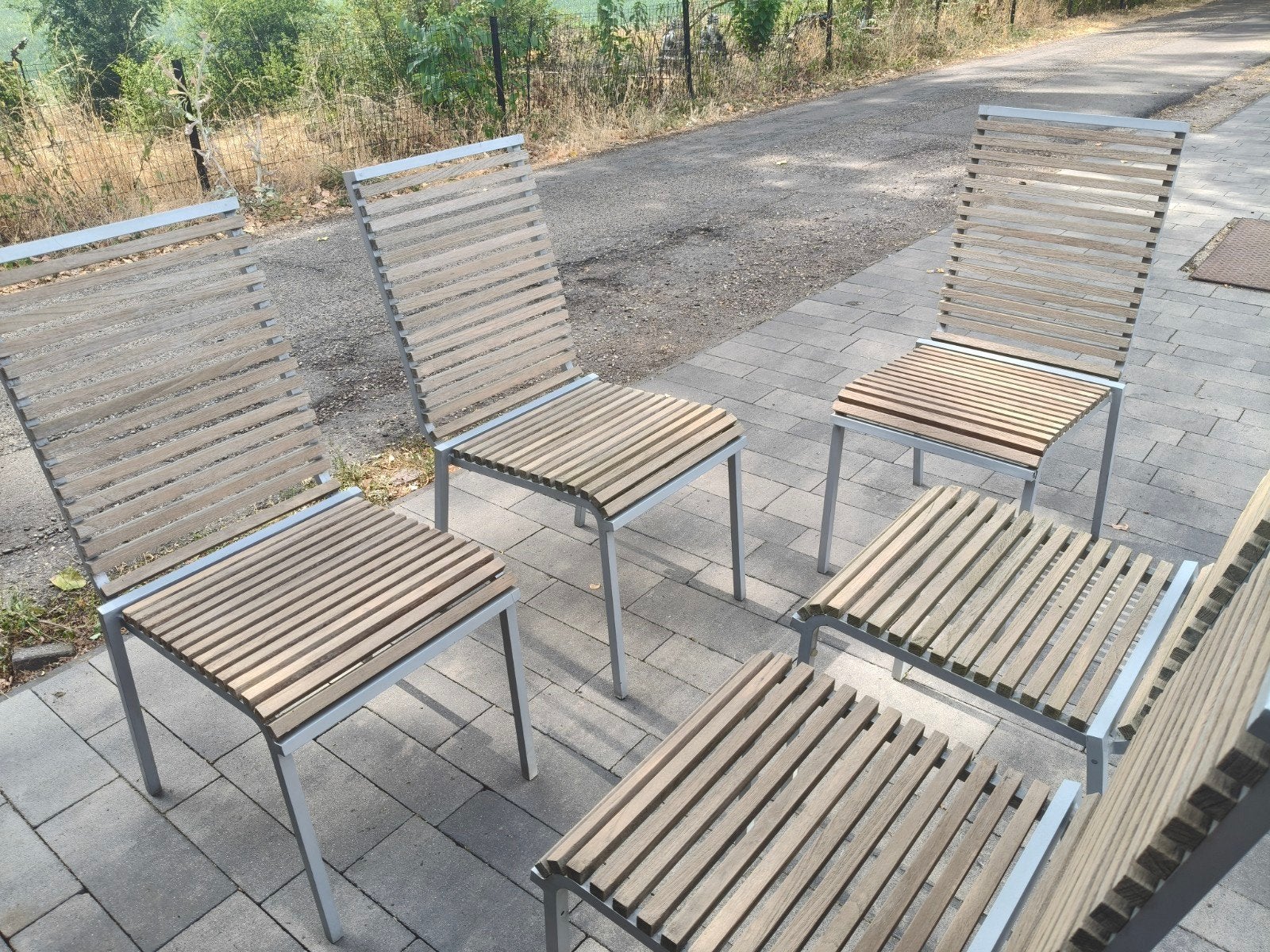 5 hardhouten tuinstoelen met metalen frame, Tuin en Terras, Ophalen, Gebruikt, Hout, Stapelbaar