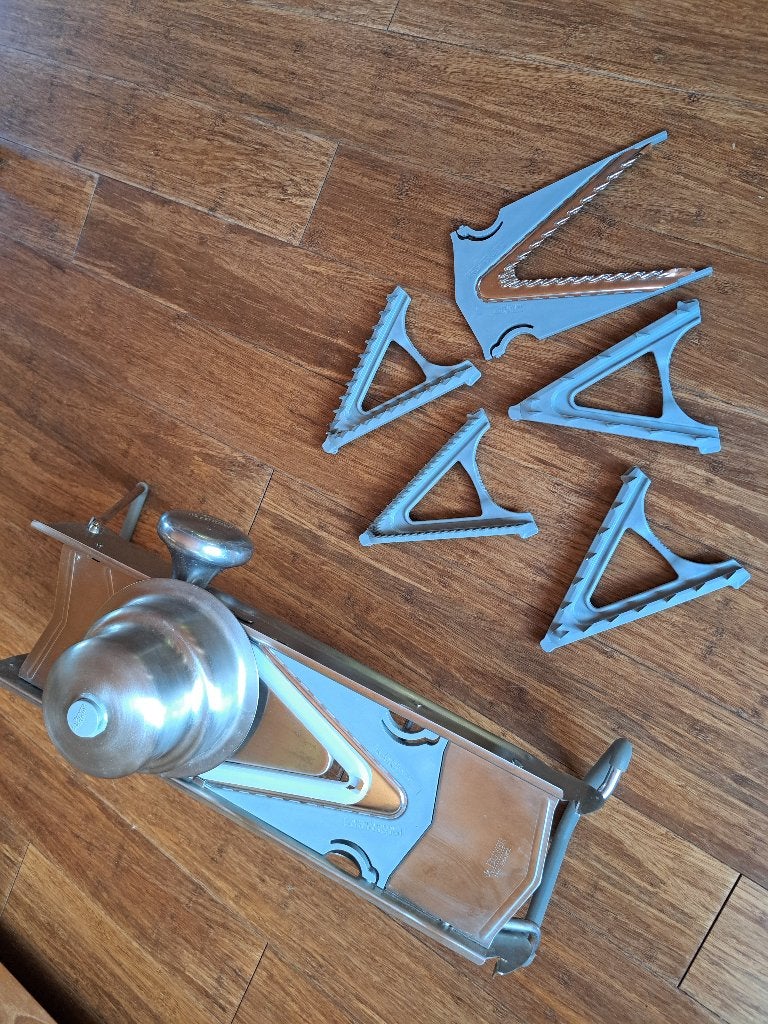 MANDOLINE PROFESSIONNELLE DE BUYER, Autres marques, Trancheuse, Argent, Métal