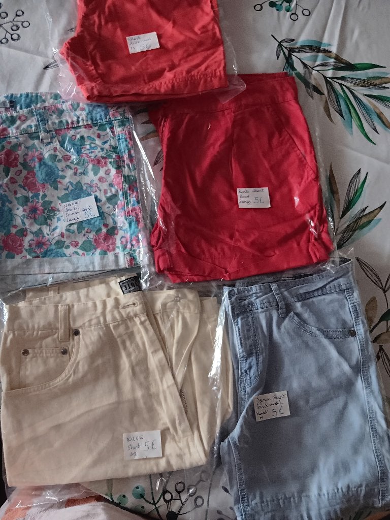 Shorts maat 40 zo goed als nieuw, Enlèvement, Comme neuf, Taille 38/40 (M), Courts