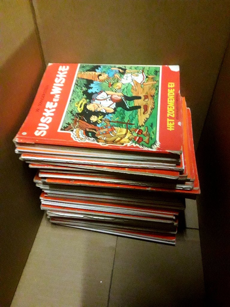62 x Oude Suske & Wiske Strips + 16 x Rode Ridder, Ophalen of Verzenden, Gebruikt