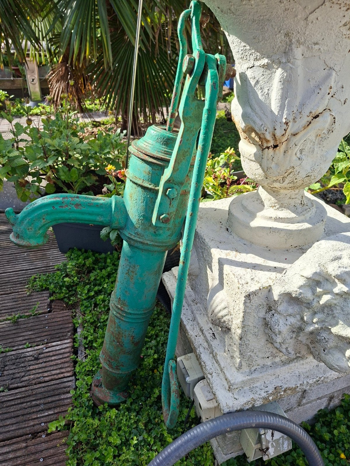 Pompe à eau en fonte rustique, Enlèvement, Utilisé, Autres types