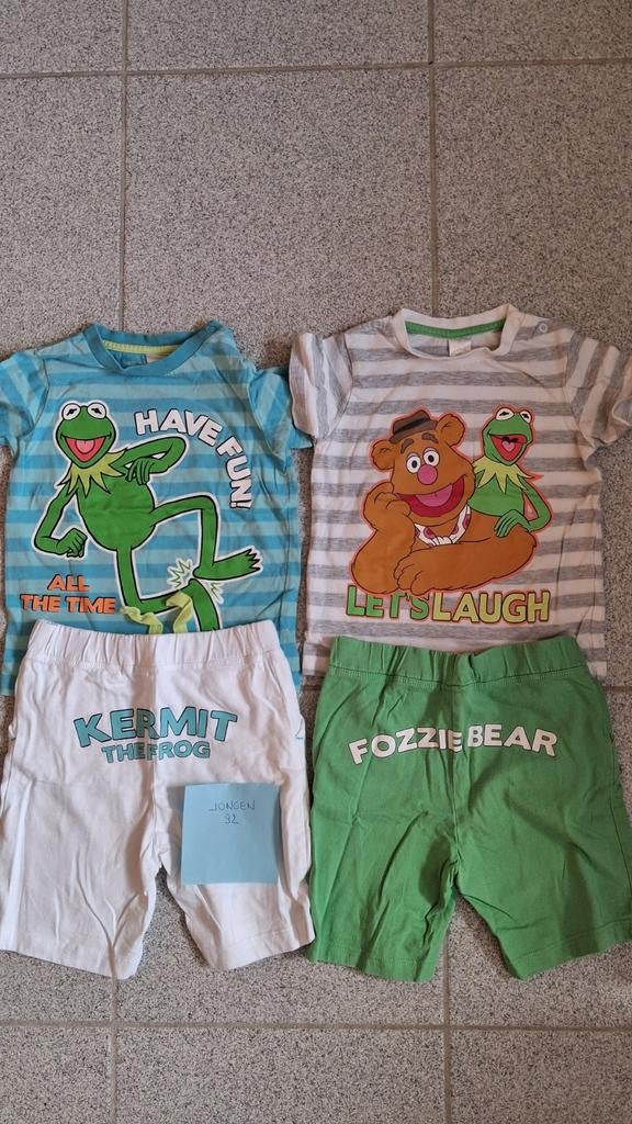 2 sets met T-shirt en short maat 92, Kinderen en Baby's, Kinderkleding | Maat 92, Ophalen of Verzenden, Zo goed als nieuw, Shirt of Longsleeve