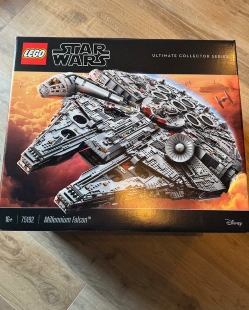 Set Lego 75192 - Millennium Falcon, Enfants & Bébés, Jouets | Duplo & Lego, Neuf, Lego, Ensemble complet, Complet, Star Wars, Enlèvement
