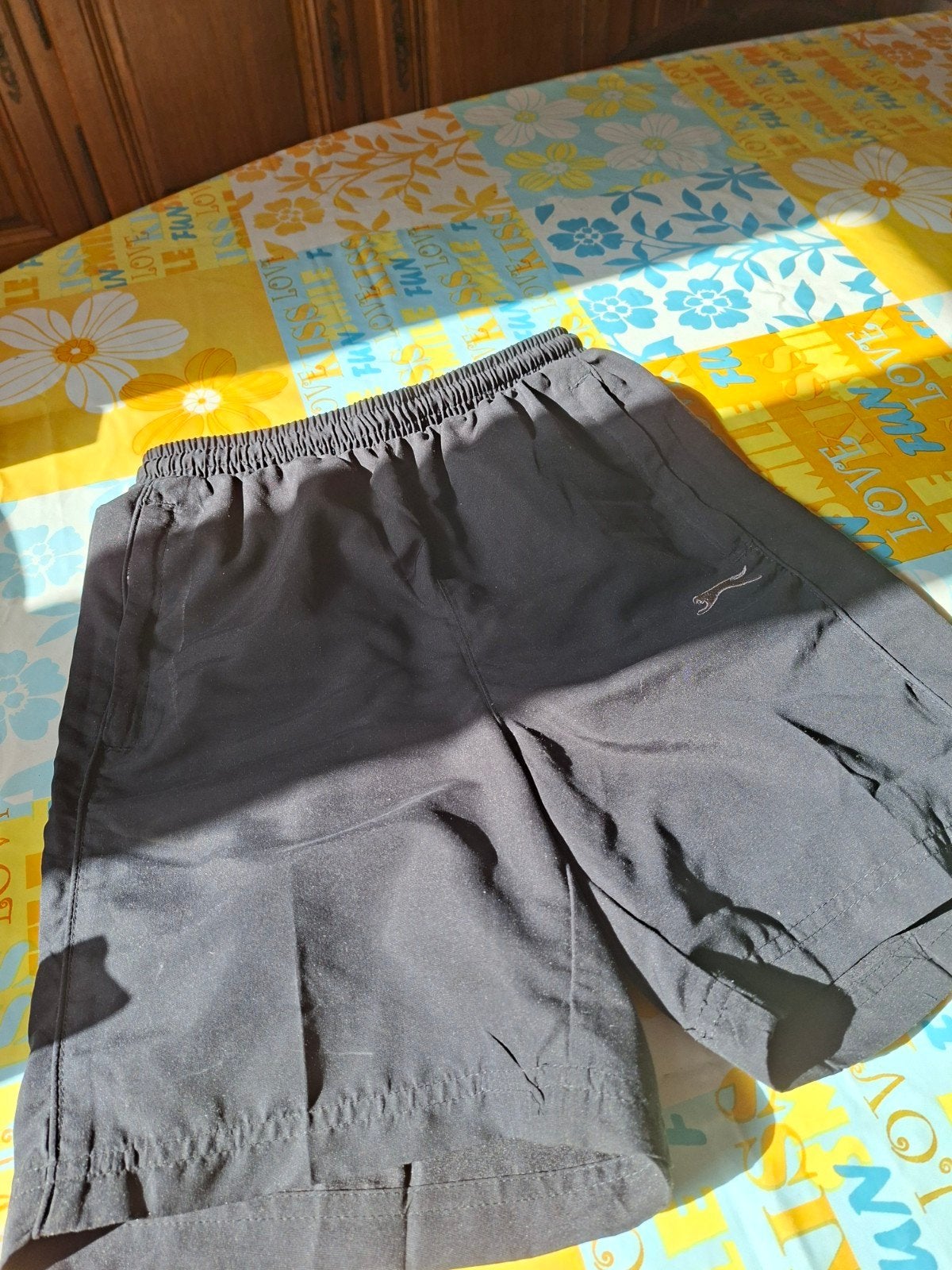 Short garçon Slazenger noir. Taille 11-12 ans., Enfants & Bébés, Enlèvement ou Envoi, Garçon