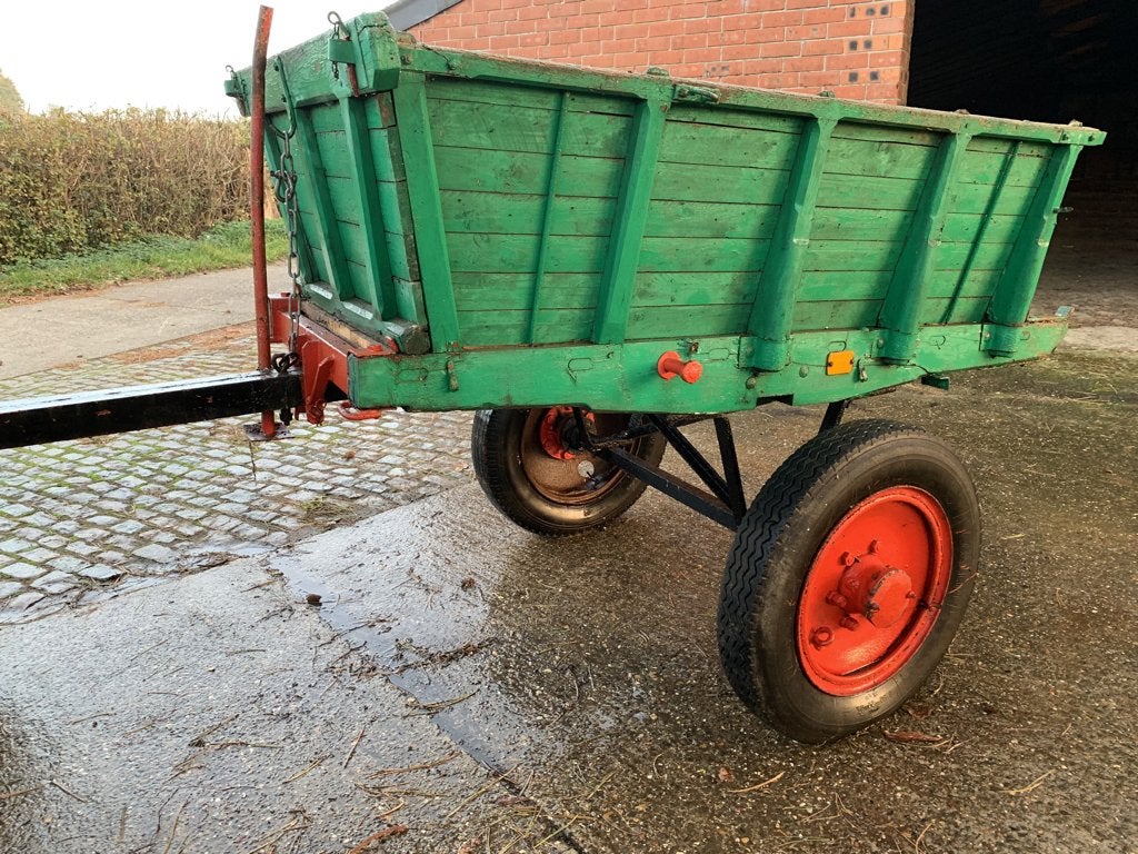 Oude kipkar, Zakelijke goederen, Ophalen