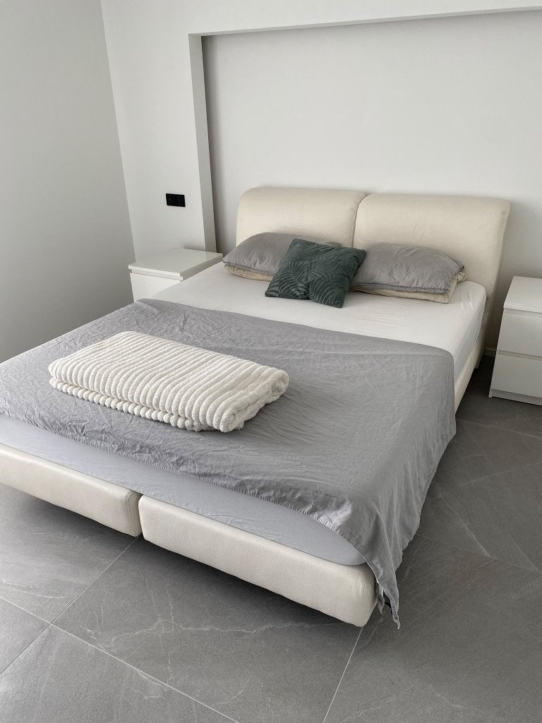 bed, Maison & Meubles, Enlèvement, Utilisé, Blanc, 160 cm