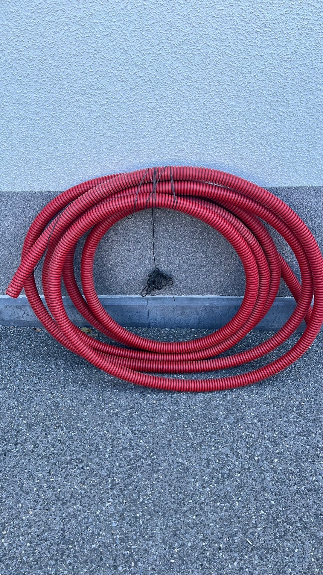 Gaine de protection avec tire fil +/- 12 mètres, Bricolage & Construction, Enlèvement, Comme neuf