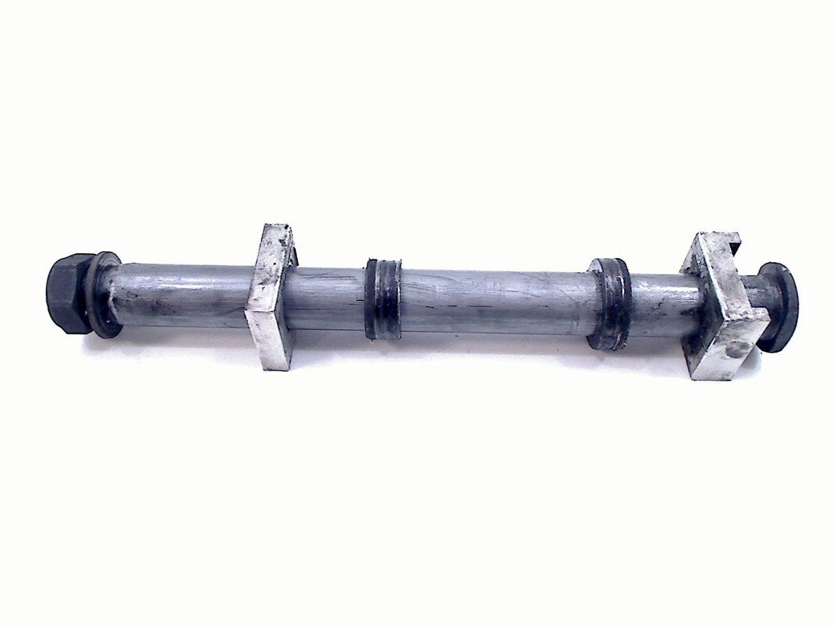 TRAIN ARRIERE Yamaha YZF R6 1999-2002 (YZF-R6 5EB 5MT), Dhr. S. di Majo, Utilisé, Info@cama-motorparts.nl, P.J. Troelstraweg 8 8
3144 CX  MAASSLUIS, NL