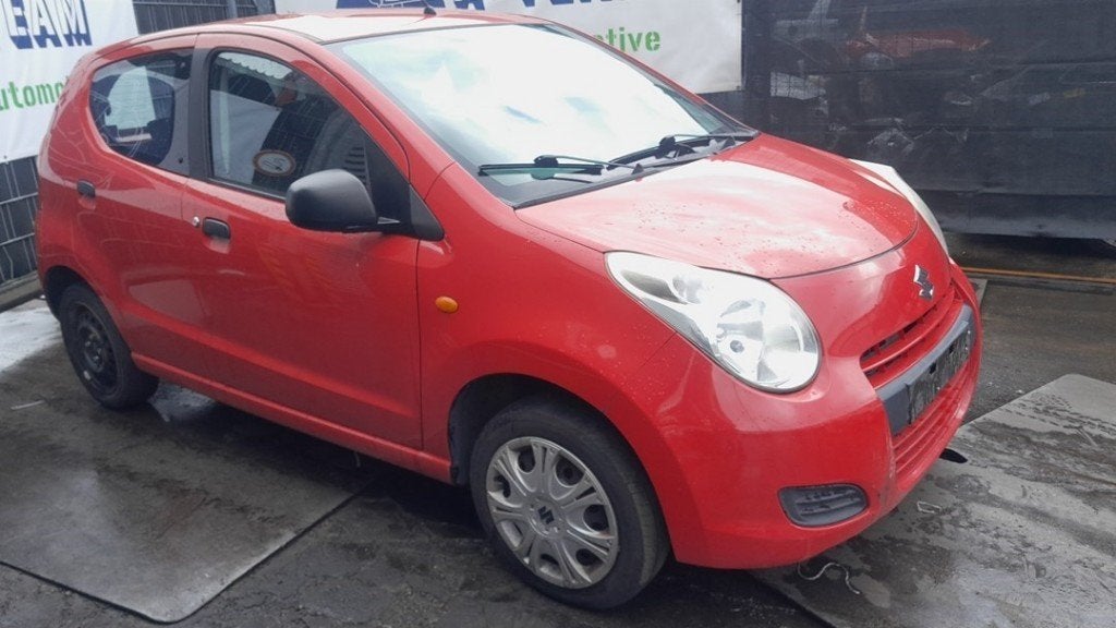 PORTE AVANT DROITE Suzuki Alto (01-2009/-), Suzuki-Allee 7
64625  Bensheim, DE, Suzuki Deutschland GmbH, Kontakt@suzuki.de, Utilisé