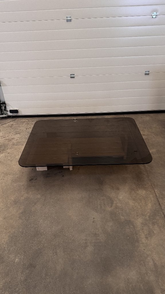 Table basse verre fumé et pied en marbre, Maison & Meubles, Comme neuf, Verre, Enlèvement, 75 cm ou plus