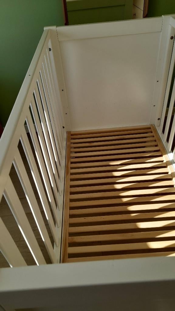 Kinderbedje/dekbed/matras/ matras overtrek/ dekbed lakentjes, Kinderen en Baby's, Ophalen, Gebruikt, Overige typen