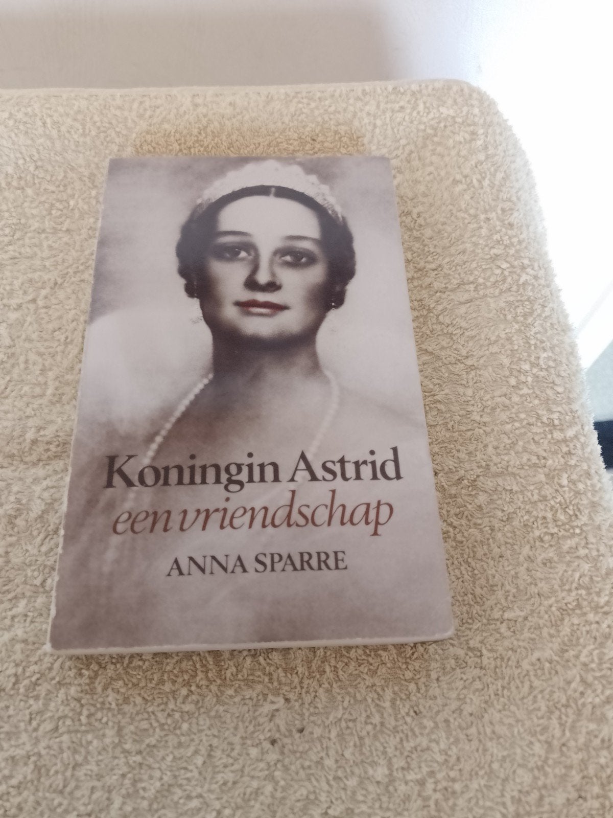 koningin Astrid een vriendschap, Ophalen of Verzenden