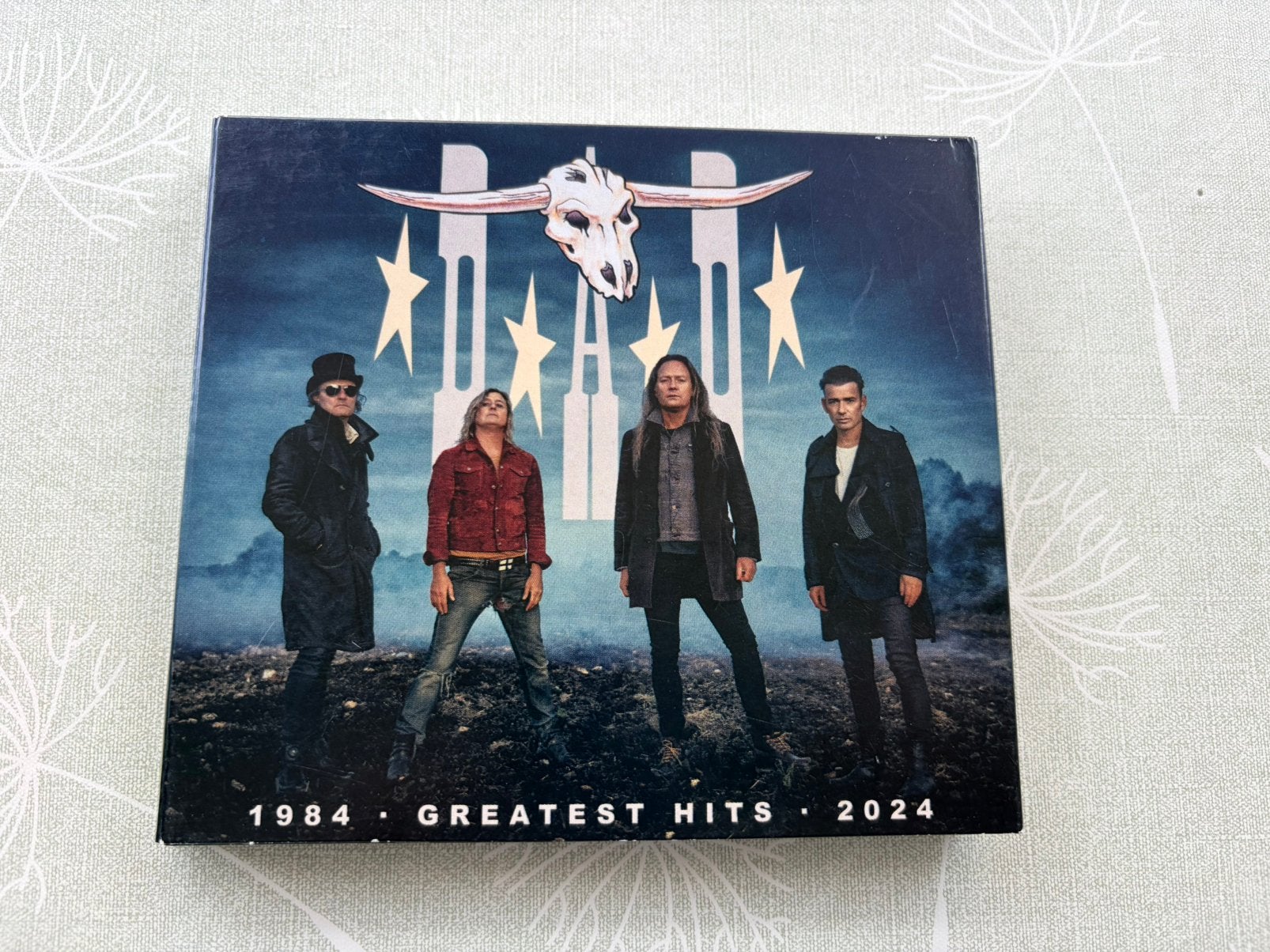 Dubbel CD D-A-D Greatest Hits (1984 - 2024), Rock, Ophalen of Verzenden, Verzamelalbum, Inclusief doosje