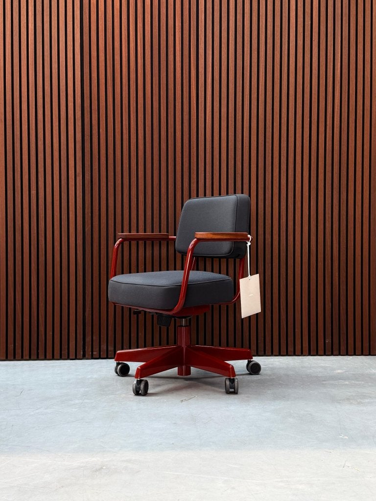 Vitra Fauteuil Direction Pivotant, Antiquités & Art, Antiquités | Meubles | Chaises & Canapés
