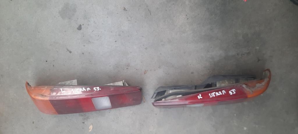 Achterlicht L-R 5deurs 1987-1990 50/stuk Sierra, Auto-onderdelen, Verlichting, Ophalen, Ford