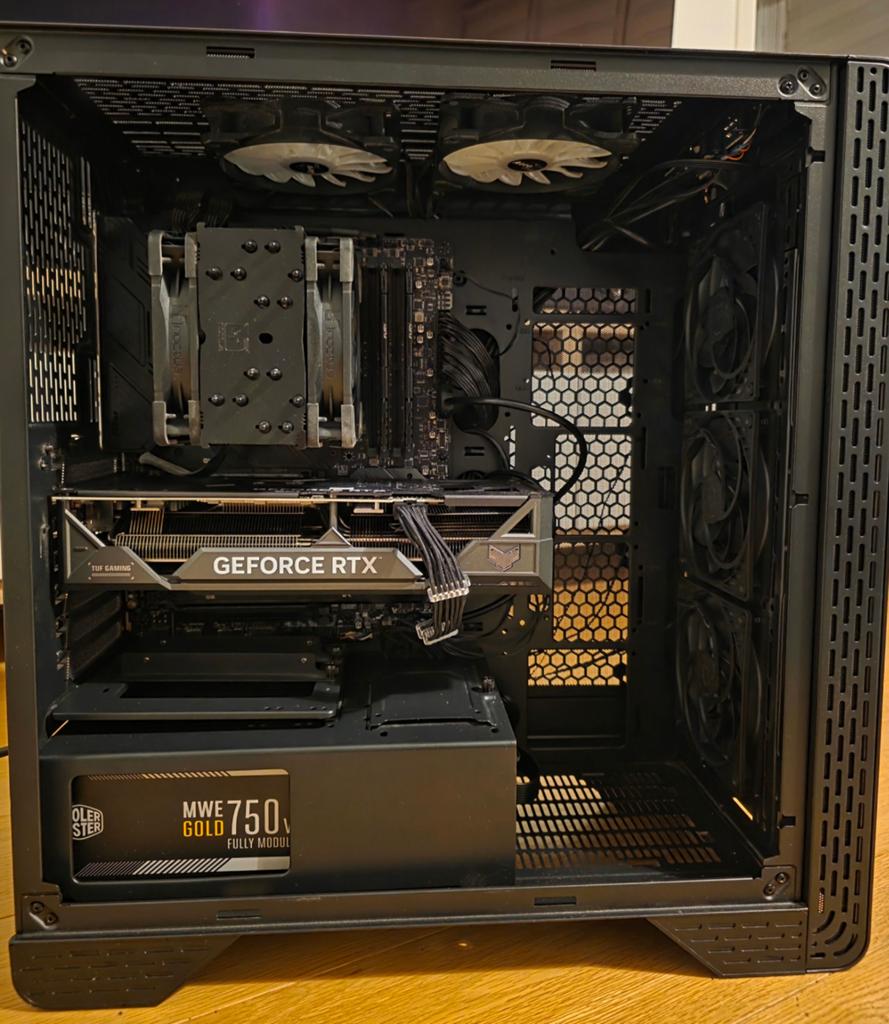 PC Gamer (i9 14900KF, Z790, 64Gb DDR4, RTX 4070Ti, SSD 2Tb), Informatique & Logiciels, Ordinateurs de bureau, Utilisé, 4 Ghz ou plus
