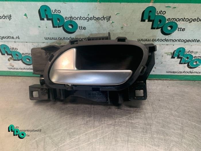 Poignée portière 4portes avant gauche d'un Citroen C4 (C4, Autos : Pièces & Accessoires, -, 3 mois de garantie, Utilisé, -