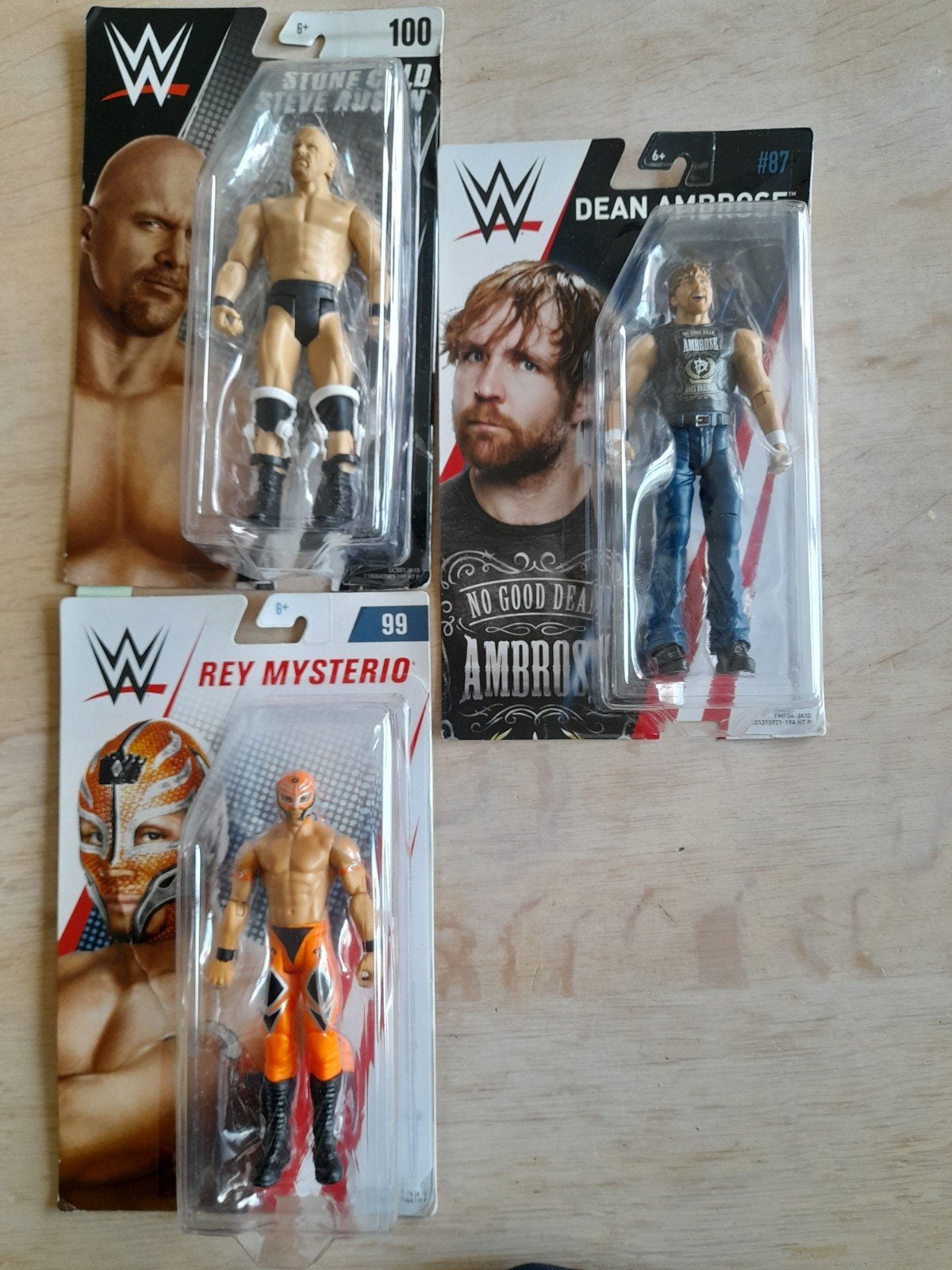 Collection WWE Elite, Enlèvement, Comme neuf