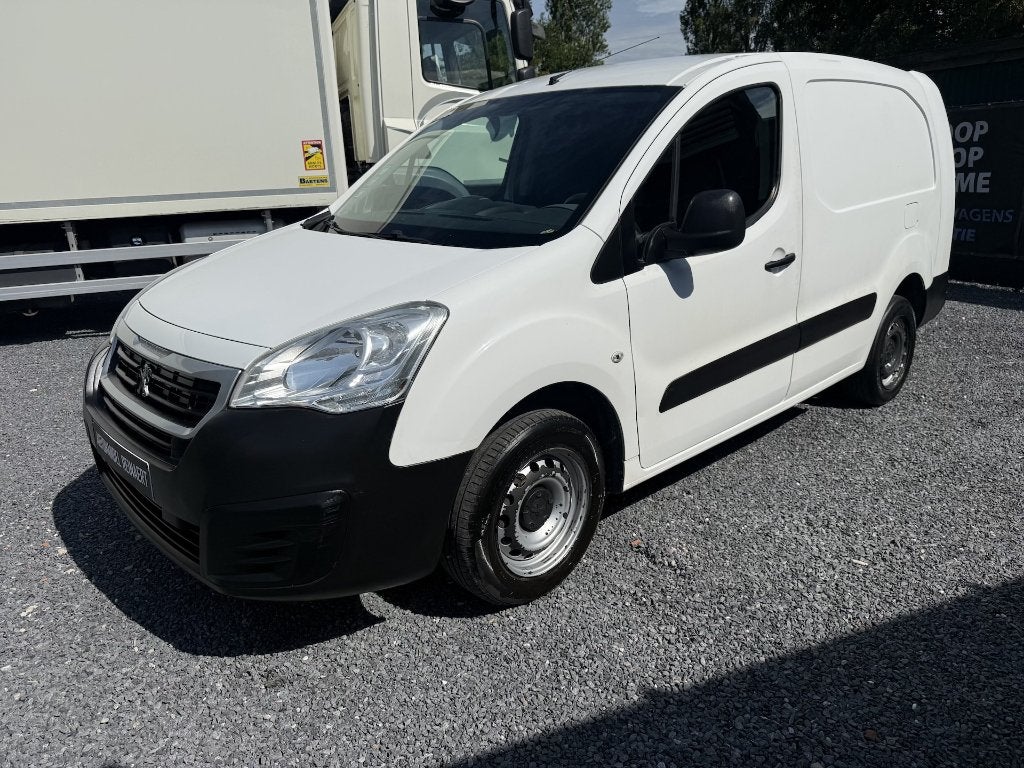 Peugeot Partner 1.6HDi, 2017,114.000km, AC, Pdc, 3PL, L2H1 +, Auto's, Bestelwagens en Lichte vracht, Euro 6, Bedrijf, Diesel, Onderhoudsboekje