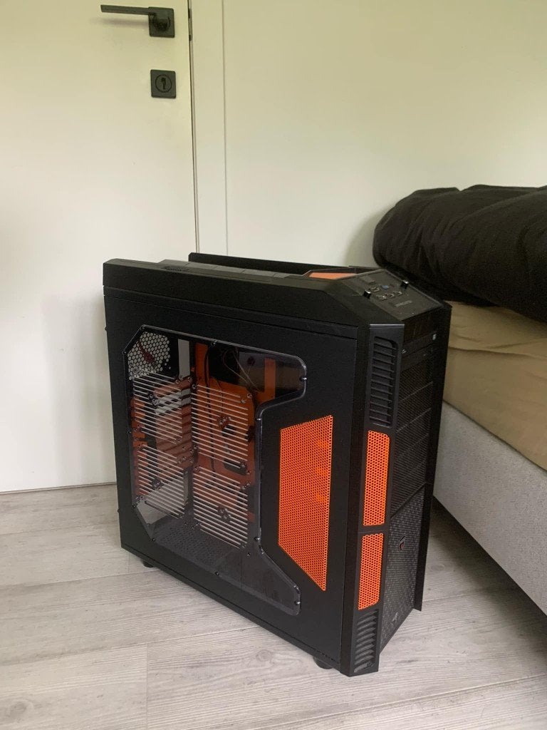 Aerocool Xpredator PC-Behuizing, Computers en Software, Computerbehuizingen, Ophalen, Gebruikt