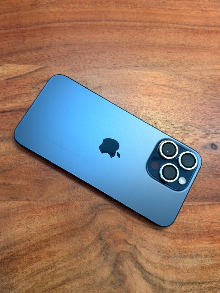 İ phone 15 pro max titanium blauw 256g, Télécoms, Téléphonie mobile | Apple iPhone, 256 GB, IPhone 15, Comme neuf, Enlèvement