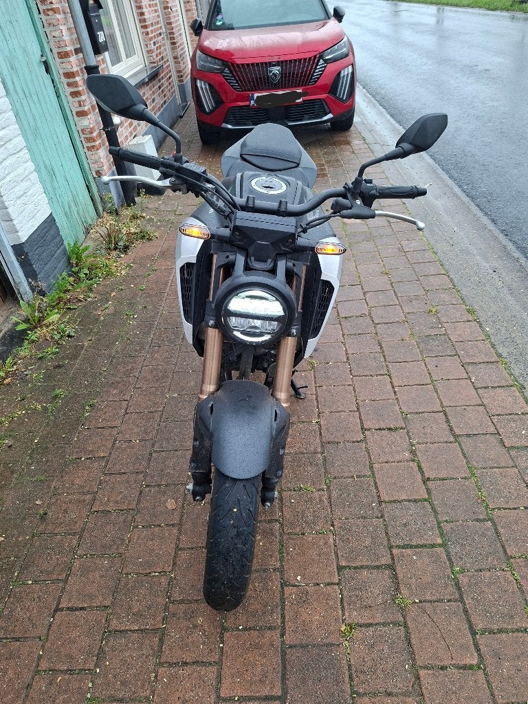 Honda CB 125 R JC91, Motos, Occasion, Permis Moto A1 minimum, Particulier, 1 cylindre
